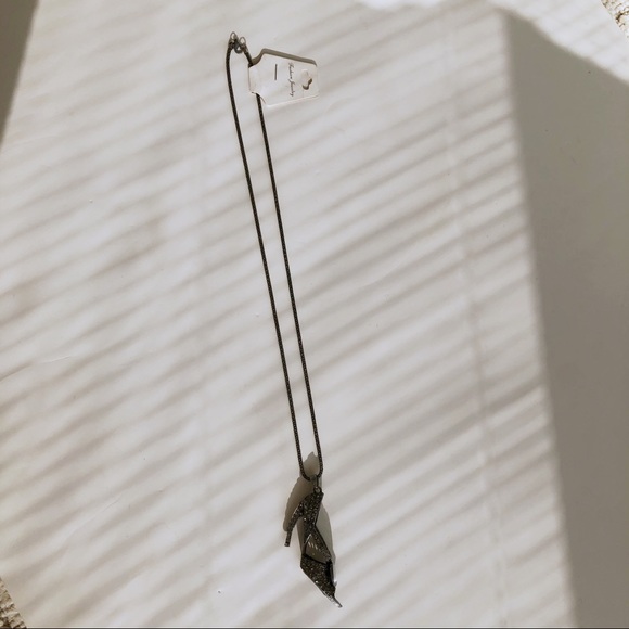 Long Chain Necklace with Metal & Crystal Shoe Pendant - Picture 5 of 13